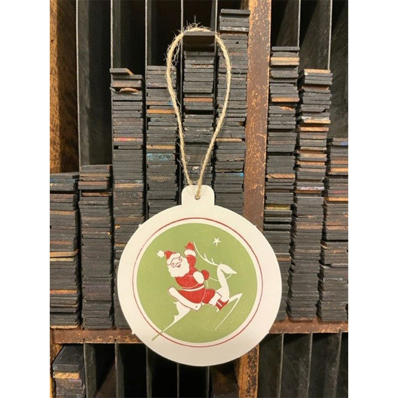 
            
                Load image into Gallery viewer, Santa Ornament Die Cut Card
            
        